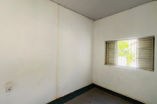 Casa à venda com 3 quartos, 136m² em Vila Elza, Campinas
