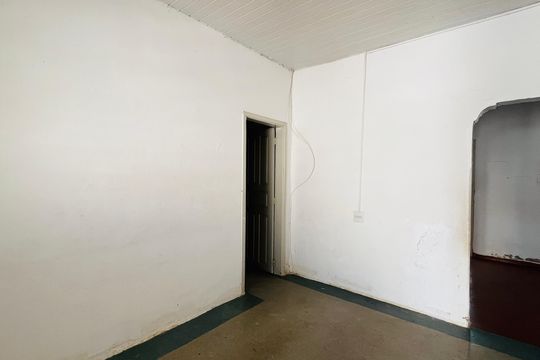 Sala de casa à venda com 3 quartos, 136m² em Vila Elza, Campinas