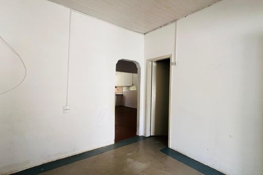 Sala de casa à venda com 3 quartos, 136m² em Vila Elza, Campinas