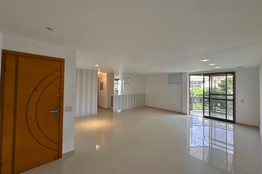 Sala de apartamento para alugar com 3 quartos, 160m² em Recreio dos Bandeirantes, Rio de Janeiro