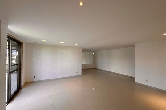 Sala de apartamento para alugar com 3 quartos, 160m² em Recreio dos Bandeirantes, Rio de Janeiro