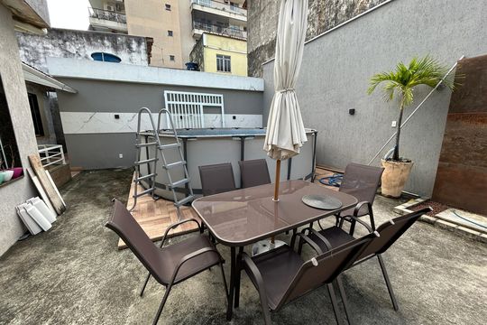 Área comum de casa de condomínio para alugar com 3 quartos, 197m² em Praça Seca, Rio de Janeiro