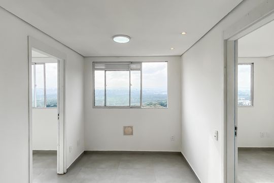 Sala  de apartamento para alugar com 2 quartos, 33m² em Vila Silvia, São Paulo