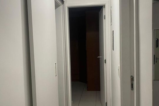 Corredor de apartamento à venda com 2 quartos, 64m² em Barra Olímpica, Rio de Janeiro