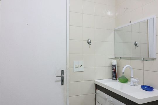 Banheiro Social de apartamento à venda com 2 quartos, 55m² em Jardim Santo Ignacio, São Bernardo do Campo