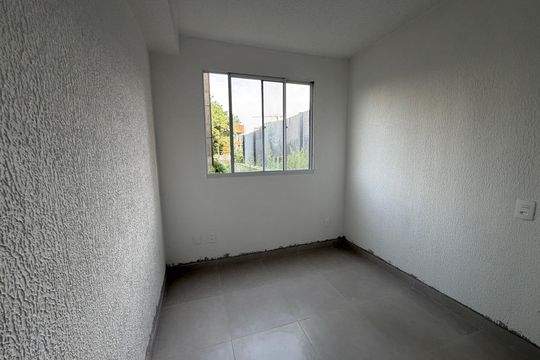 Quarto 1 de apartamento para alugar com 2 quartos, 32m² em Jardim Caravelas, São Paulo