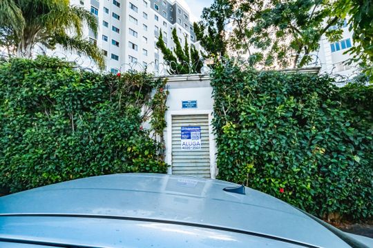Placa de apartamento para alugar com 2 quartos, 63m² em São João Batista, Belo Horizonte