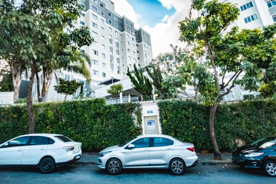 Fachada de apartamento para alugar com 2 quartos, 63m² em São João Batista, Belo Horizonte