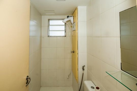 Banheiro de apartamento para alugar com 2 quartos, 63m² em São João Batista, Belo Horizonte