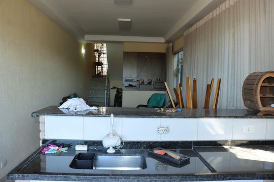 Casa de Condomínio para alugar com 3 quartos, 171m² em Jardim Nova Coimbra, Cotia