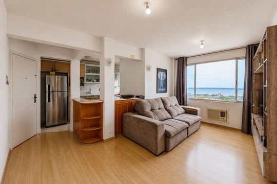 Sala de apartamento para alugar com 2 quartos, 63m² em Cristal, Porto Alegre