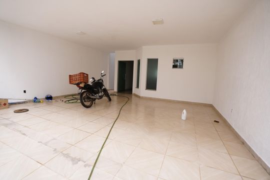 Casa para alugar com 4 quartos, 239m² em Jardim Atlântico , Goiânia