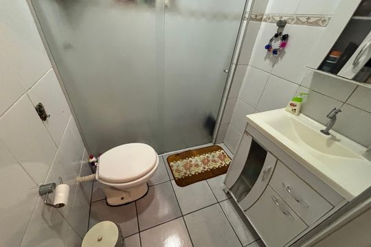 Banheiro 1 de casa à venda com 2 quartos, 135m² em Vila Sao Francisco (zona Leste), São Paulo