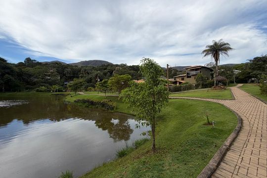 Área gourmet de casa de condomínio à venda com 5 quartos, 204m² em Retiro do Chalé, Brumadinho