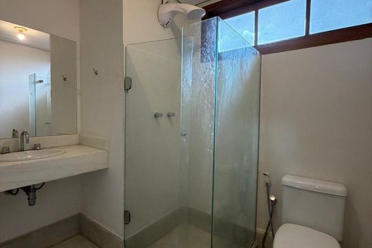 Banheiro 2 de casa de condomínio à venda com 5 quartos, 204m² em Retiro do Chalé, Brumadinho