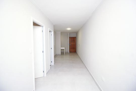 Sala de apartamento à venda com 1 quarto, 75m² em Parque das Nações, Santo André
