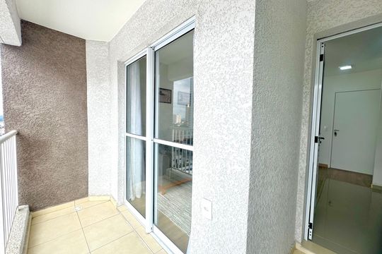Varanda da Sala de apartamento para alugar com 2 quartos, 47m² em Vila das Bandeiras, Guarulhos