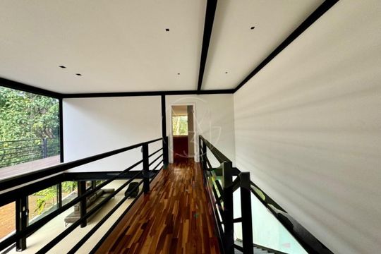 Casa de Condomínio à venda com 3 quartos, 450m² em Chácara Flora, Valinhos