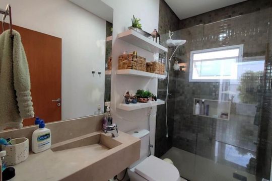 Casa de Condomínio à venda com 4 quartos, 250m² em Jardim Monte Verde, Valinhos