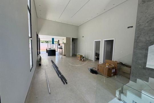 Casa de Condomínio à venda com 3 quartos, 234m² em Jardim Pinheiros, Valinhos