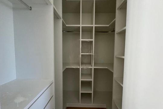 Casa de Condomínio à venda com 3 quartos, 234m² em Jardim Pinheiros, Valinhos