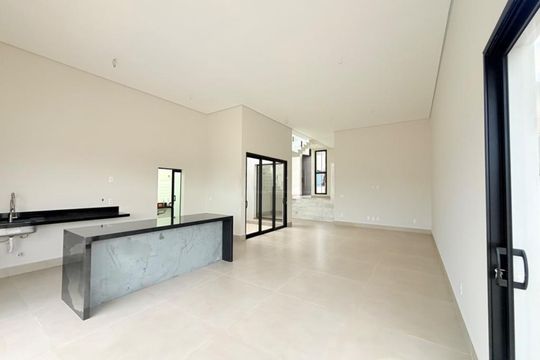 Casa de Condomínio à venda com 3 quartos, 251m² em Vila Pagano, Valinhos
