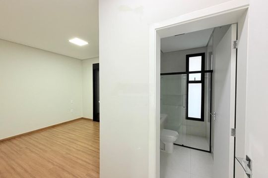 Casa de Condomínio à venda com 3 quartos, 251m² em Vila Pagano, Valinhos