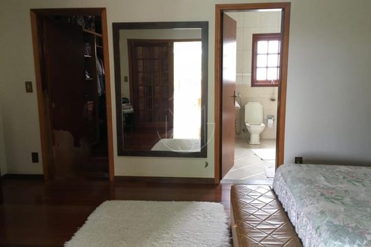 Casa de Condomínio à venda com 4 quartos, 295m² em Santa Cruz, Valinhos