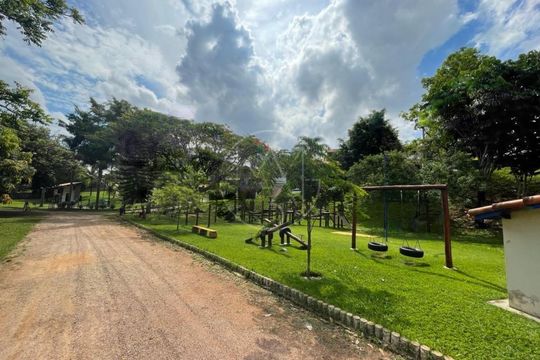 Casa de Condomínio à venda com 4 quartos, 295m² em Santa Cruz, Valinhos
