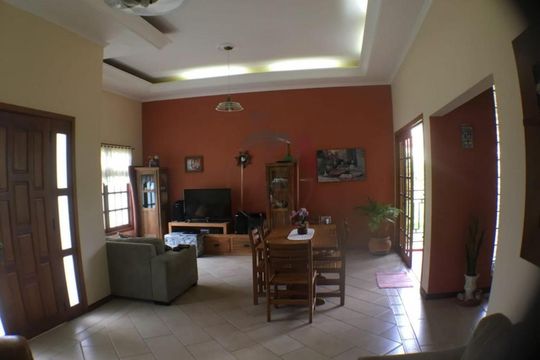 Casa de Condomínio à venda com 4 quartos, 295m² em Santa Cruz, Valinhos