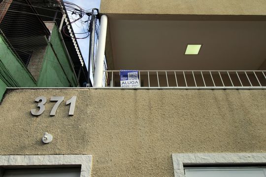 Placa de apartamento para alugar com 1 quarto, 35m² em Penha, Rio de Janeiro