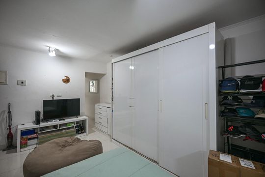 Quarto da Casa 2 de casa à venda com 3 quartos, 130m² em Vila Sonia, São Paulo