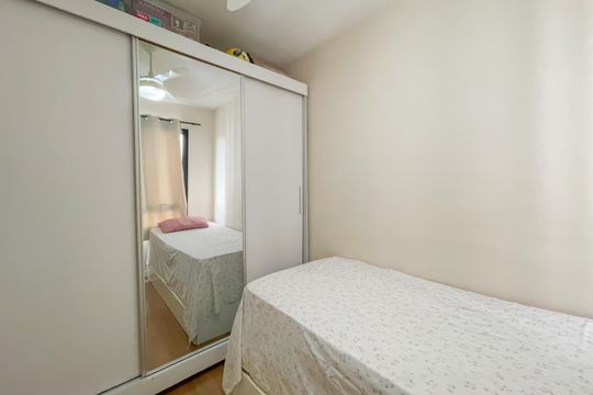 Quarto 2 de apartamento à venda com 2 quartos, 36m² em Presidente Altino, Osasco