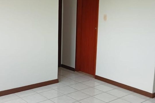 Sala de apartamento para alugar com 2 quartos, 60m² em Saboeiro, Salvador