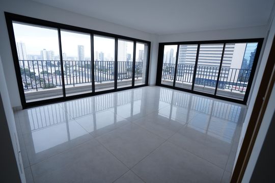 Apartamento à venda com 3 quartos, 130m² em Setor Bueno, Goiânia