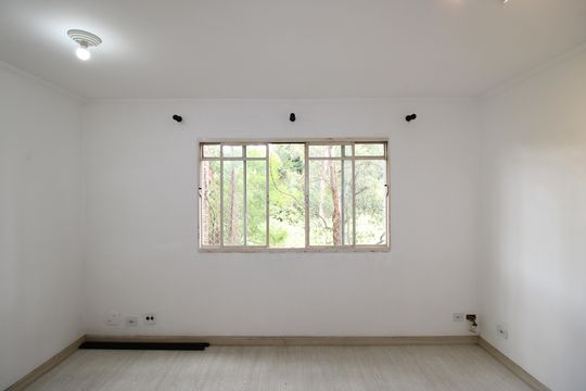 Sala de apartamento à venda com 2 quartos, 50m² em Vila Carmosina, São Paulo