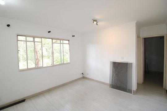 Apartamento à venda com 2 quartos, 50m² em Vila Carmosina, São Paulo