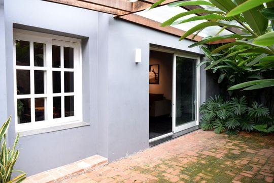 Entrada de casa à venda com 4 quartos, 312m² em Jardim Europa, São Paulo