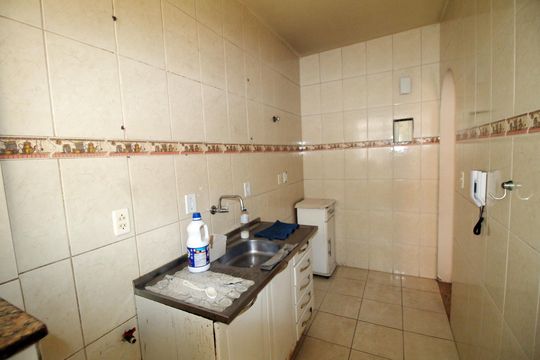 Cozinha de apartamento à venda com 2 quartos, 45m² em Penha, Rio de Janeiro