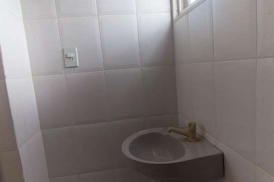 Casa para alugar com 2 quartos, 599m² em Piratininga, Niterói