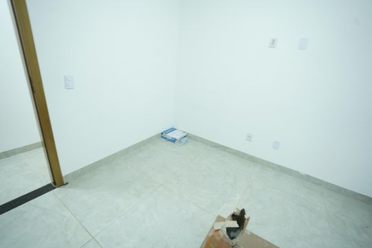 Casa à venda com 3 quartos, 150m² em Jardim Colorado I, Goiânia