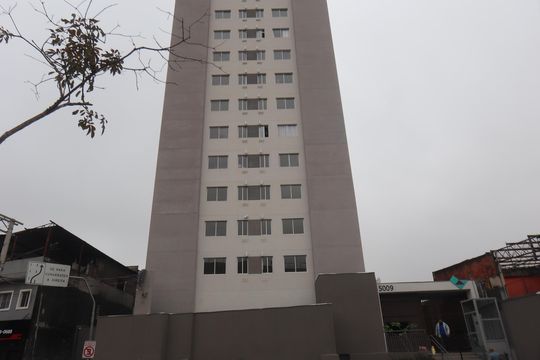 Fachada de apartamento para alugar com 2 quartos, 32m² em Vila Graciosa, São Paulo