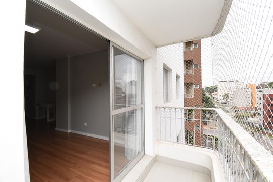 Sacada de apartamento para alugar com 2 quartos, 71m² em Bigorrilho, Curitiba