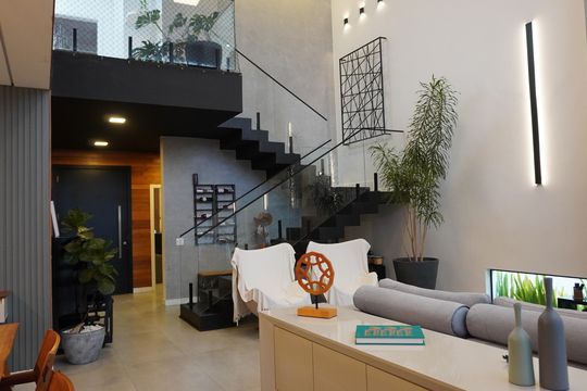 Sala de casa de condomínio à venda com 4 quartos, 407m² em Colinas da Anhanguera, Santana de Parnaíba