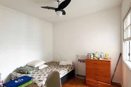 Quarto de apartamento para alugar com 1 quarto, 50m² em Embaré, Santos