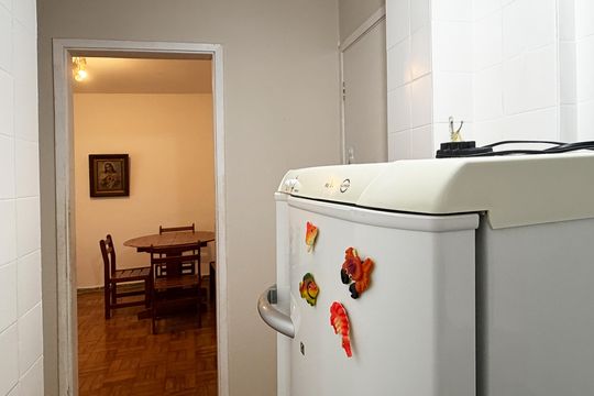 Cozinha de apartamento para alugar com 1 quarto, 50m² em Embaré, Santos