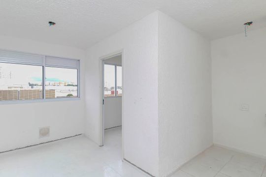 Apartamento à venda com 2 quartos, 38m² em Jardim Colonial, São Paulo