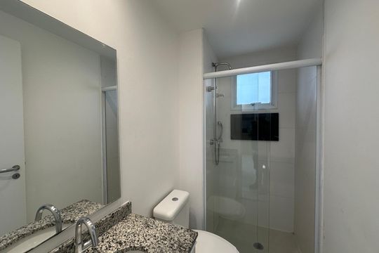 Banheiro Social de apartamento para alugar com 2 quartos, 62m² em Green Valley, Barueri