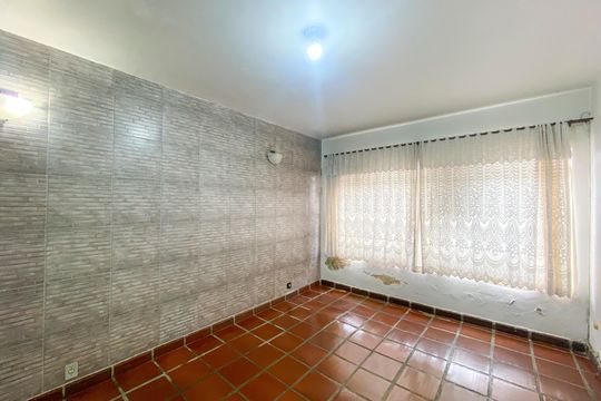 Casa à venda com 2 quartos, 100m² em Jardim Virginia Bianca, São Paulo