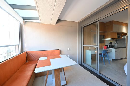 Varanda de kitnet/studio para alugar com 1 quarto, 32m² em Vila Clementino, São Paulo
